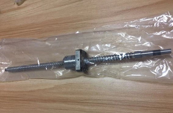 BALL SCREW